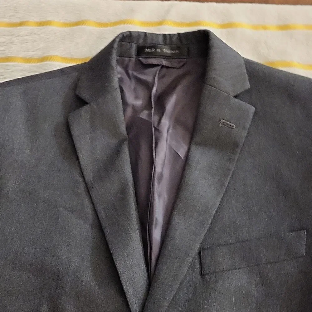 Lauren Ralph Lauren Gray Slimming Suit Jacket Size 36‎